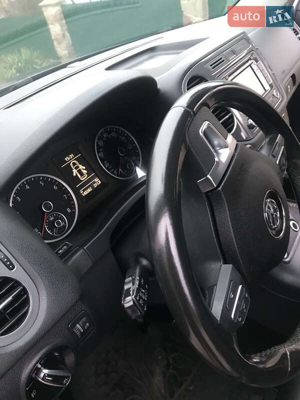 Внедорожник / Кроссовер Volkswagen Tiguan 2013 в Тернополе