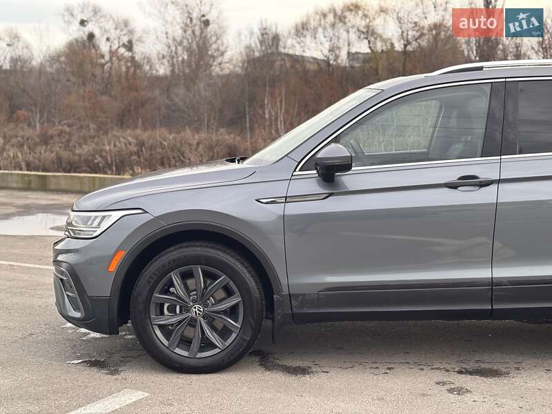 Внедорожник / Кроссовер Volkswagen Tiguan 2022 в Ирпене