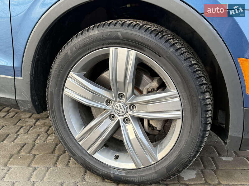 Внедорожник / Кроссовер Volkswagen Tiguan 2018 в Киеве