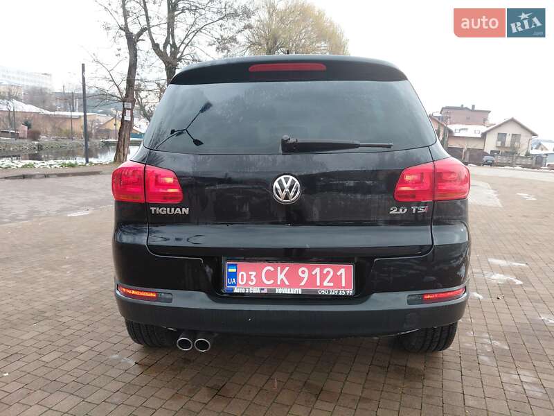 Внедорожник / Кроссовер Volkswagen Tiguan 2012 в Львове