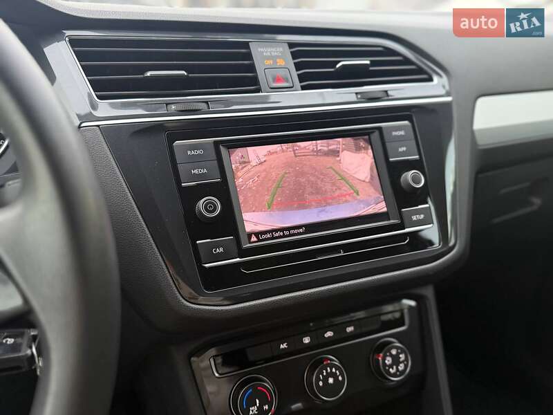 Внедорожник / Кроссовер Volkswagen Tiguan 2018 в Львове