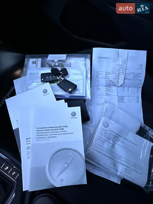 Внедорожник / Кроссовер Volkswagen Tiguan 2019 в Ровно документ