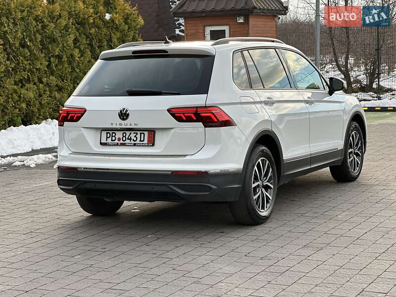 Внедорожник / Кроссовер Volkswagen Tiguan 2022 в Стрые