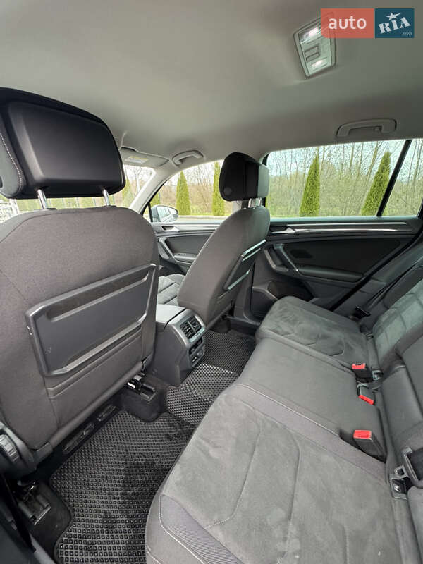 Внедорожник / Кроссовер Volkswagen Tiguan 2018 в Хмельницком