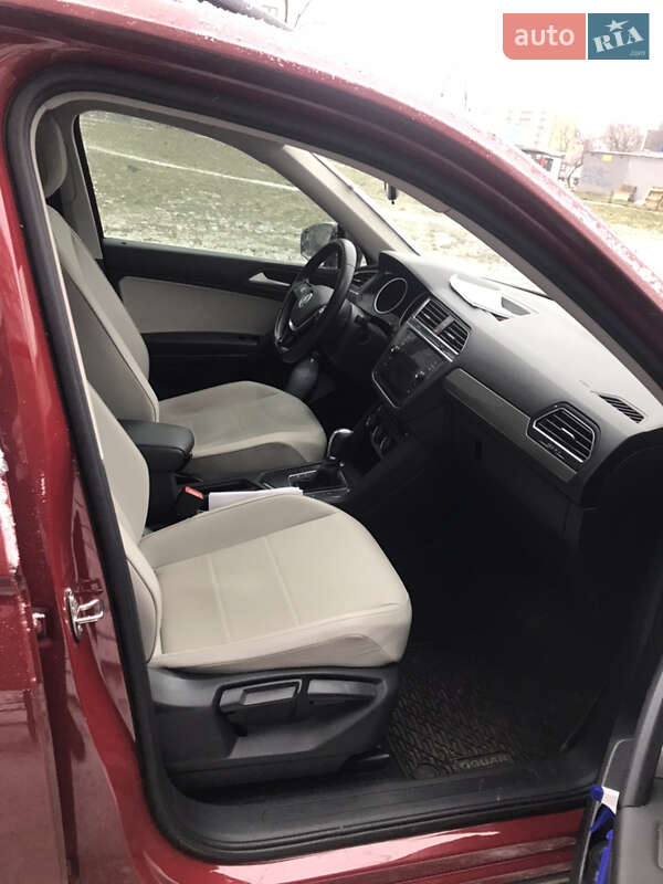 Внедорожник / Кроссовер Volkswagen Tiguan 2019 в Киеве
