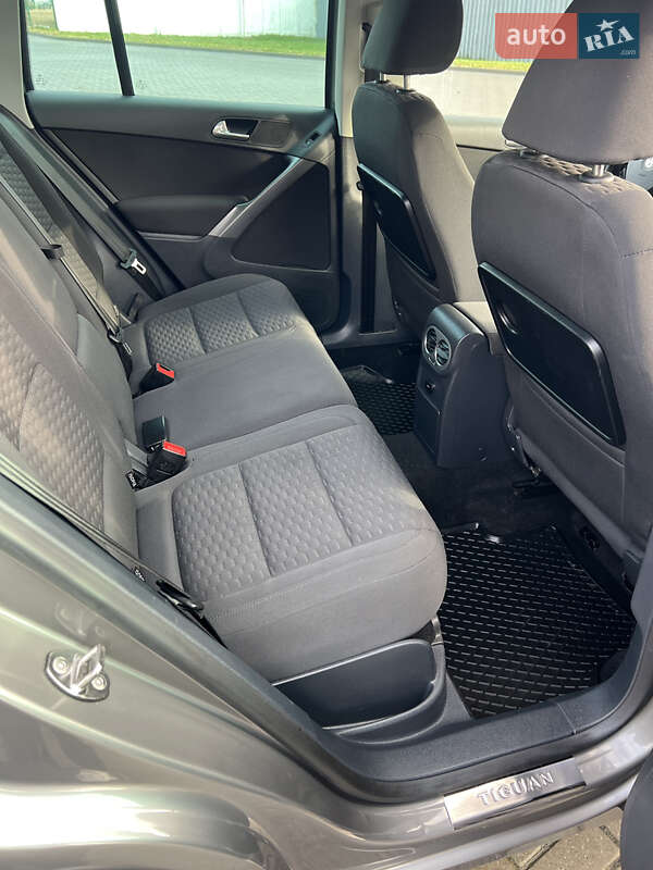 Внедорожник / Кроссовер Volkswagen Tiguan 2008 в Житомире