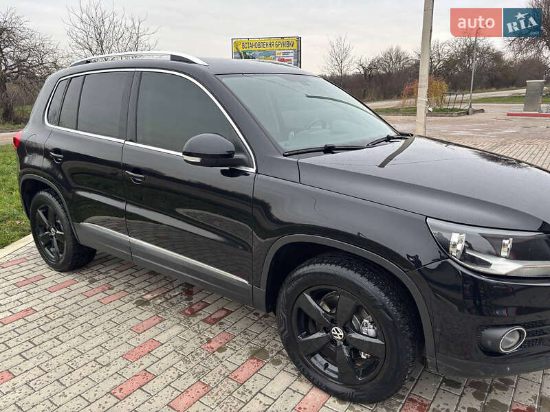 Внедорожник / Кроссовер Volkswagen Tiguan 2015 в Коломые