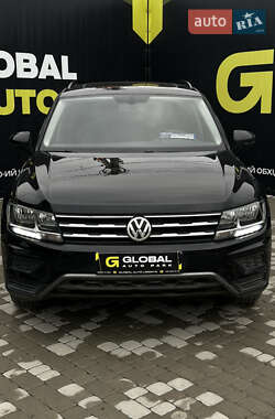 Внедорожник / Кроссовер Volkswagen Tiguan 2019 в Львове