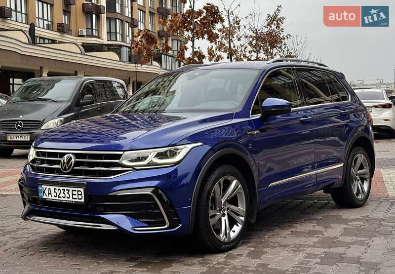 Позашляховик / Кросовер Volkswagen Tiguan 2021 в Києві