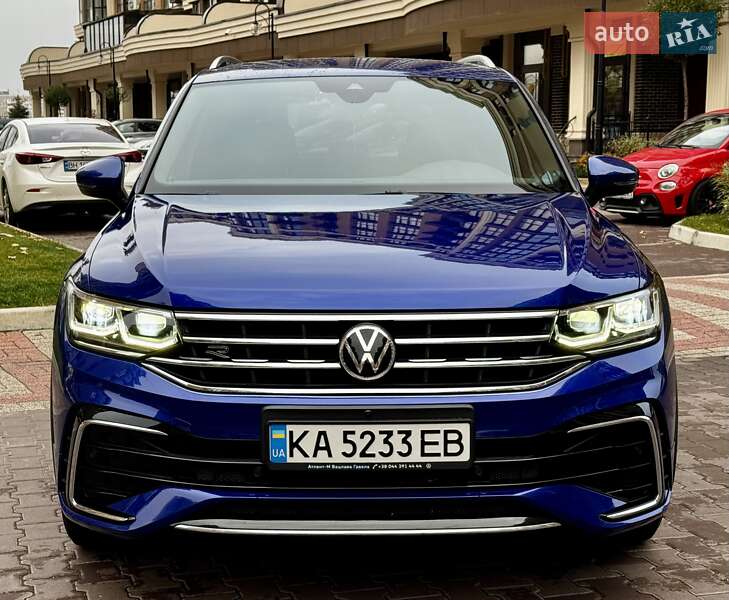 Позашляховик / Кросовер Volkswagen Tiguan 2021 в Києві