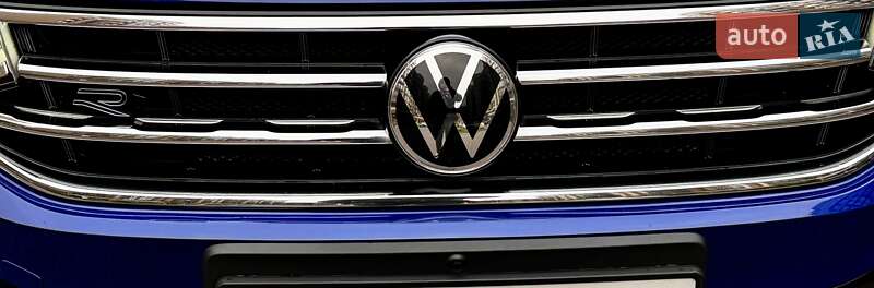 Позашляховик / Кросовер Volkswagen Tiguan 2021 в Києві