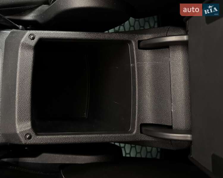 Позашляховик / Кросовер Volkswagen Tiguan 2021 в Києві