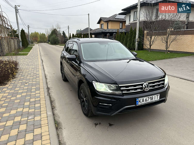 Внедорожник / Кроссовер Volkswagen Tiguan 2020 в Киеве