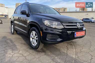 Позашляховик / Кросовер Volkswagen Tiguan 2017 в Одесі