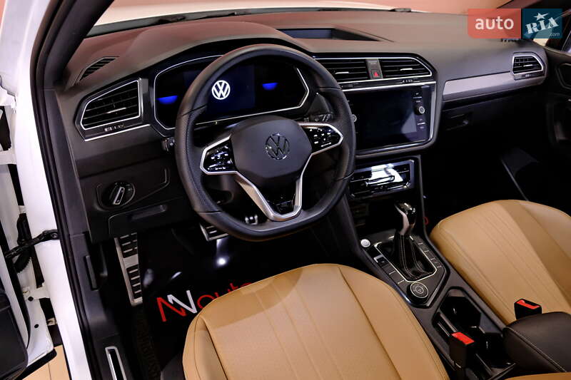 Внедорожник / Кроссовер Volkswagen Tiguan 2023 в Одессе