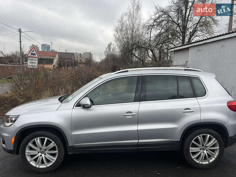 Внедорожник / Кроссовер Volkswagen Tiguan 2013 в Киеве