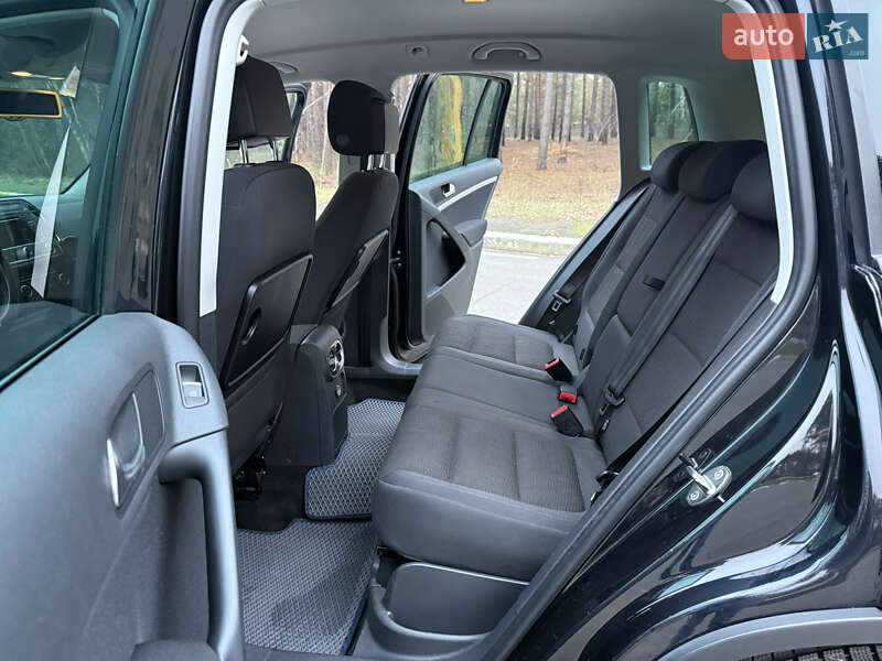 Внедорожник / Кроссовер Volkswagen Tiguan 2013 в Буче фото 17 Внедорожник / Кроссовер Volkswagen Tiguan 2013 в Буче