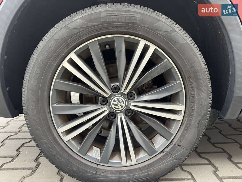 Внедорожник / Кроссовер Volkswagen Tiguan 2018 в Луцке фото 11 Внедорожник / Кроссовер Volkswagen Tiguan 2018 в Луцке
