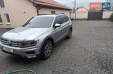 Позашляховик / Кросовер Volkswagen Tiguan 2019 в Дніпрі