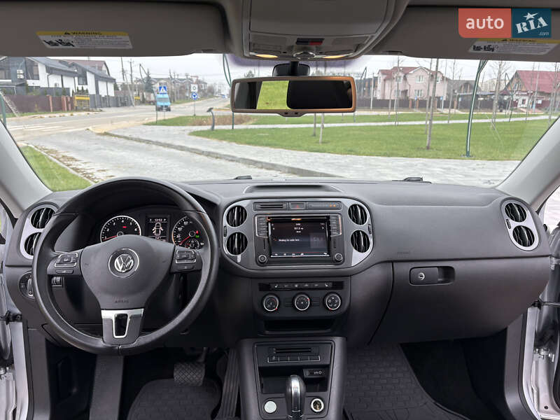 Позашляховик / Кросовер Volkswagen Tiguan 2015 в Бучі