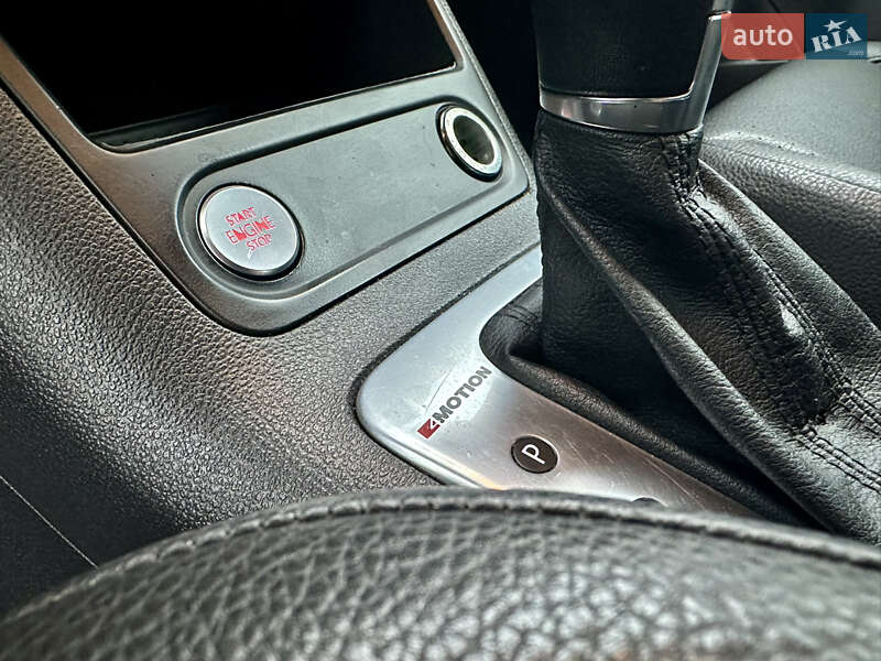 Внедорожник / Кроссовер Volkswagen Tiguan 2016 в Полтаве