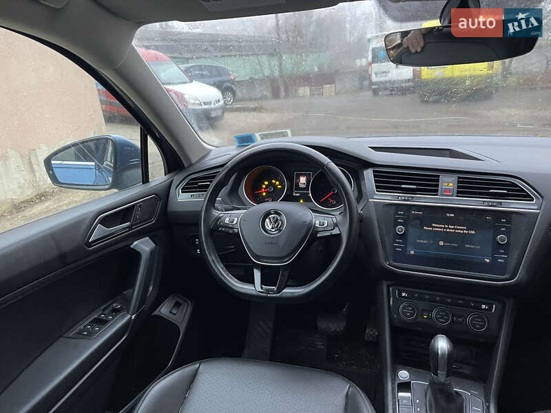Внедорожник / Кроссовер Volkswagen Tiguan 2018 в Ровно фото 12 Внедорожник / Кроссовер Volkswagen Tiguan 2018 в Ровно