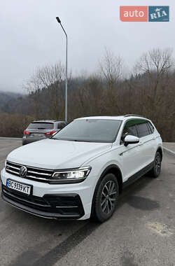 Позашляховик / Кросовер Volkswagen Tiguan 2019 в Сколе