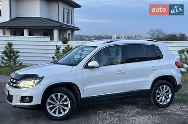 Позашляховик / Кросовер Volkswagen Tiguan 2011 в Дніпрі
