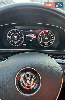 Внедорожник / Кроссовер Volkswagen Tiguan 2018 в Николаеве