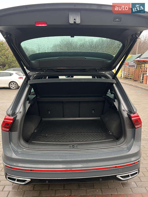 Внедорожник / Кроссовер Volkswagen Tiguan 2021 в Каменке