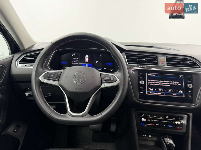 Внедорожник / Кроссовер Volkswagen Tiguan 2023 в Одессе