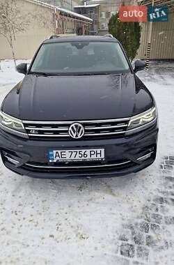 Внедорожник / Кроссовер Volkswagen Tiguan 2018 в Киеве
