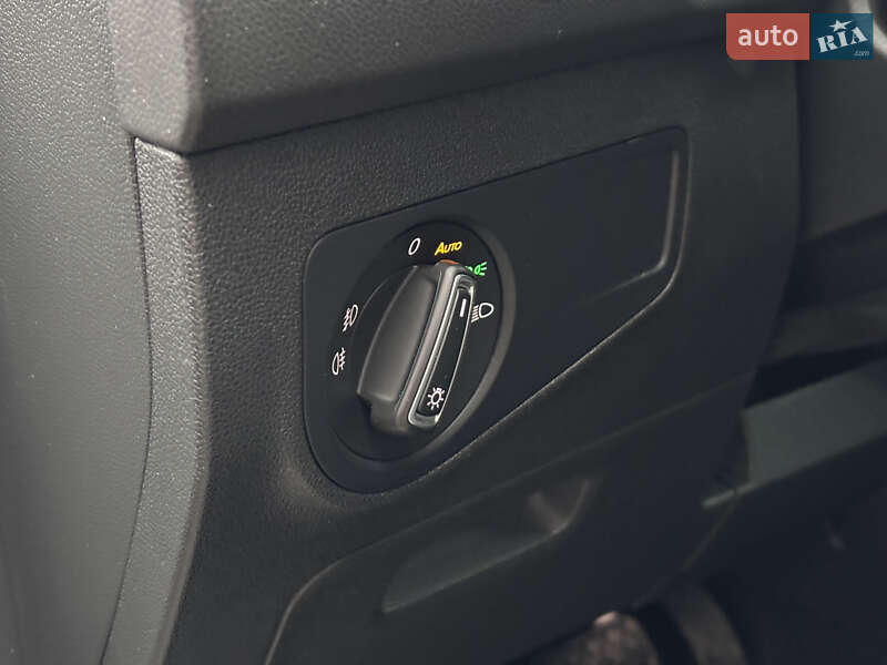 Внедорожник / Кроссовер Volkswagen Tiguan 2017 в Киеве фото 17 Внедорожник / Кроссовер Volkswagen Tiguan 2017 в Киеве