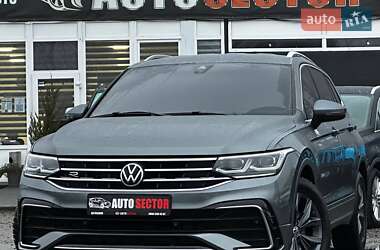 Внедорожник / Кроссовер Volkswagen Tiguan 2021 в Харькове