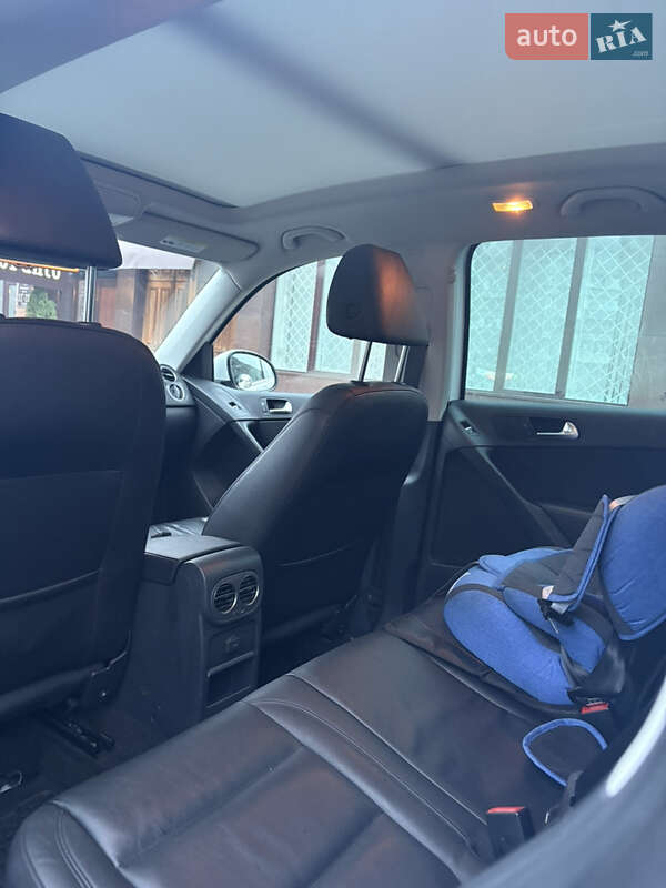 Внедорожник / Кроссовер Volkswagen Tiguan 2017 в Чернигове фото 10 Внедорожник / Кроссовер Volkswagen Tiguan 2017 в Чернигове