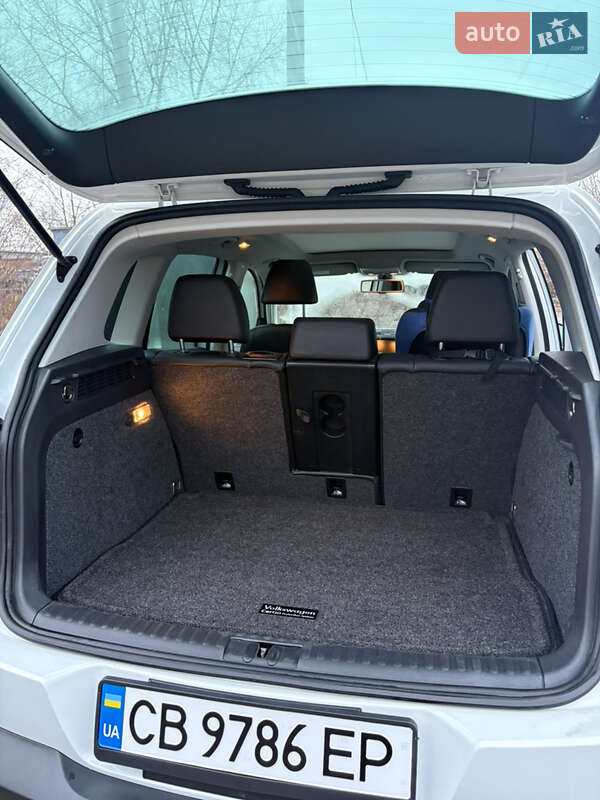 Внедорожник / Кроссовер Volkswagen Tiguan 2017 в Чернигове фото 20 Внедорожник / Кроссовер Volkswagen Tiguan 2017 в Чернигове