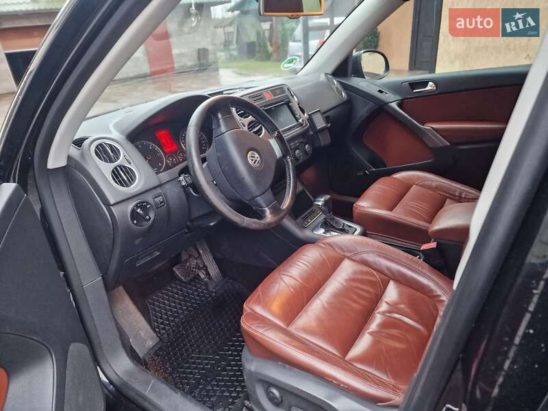 Внедорожник / Кроссовер Volkswagen Tiguan 2008 в Владимирце