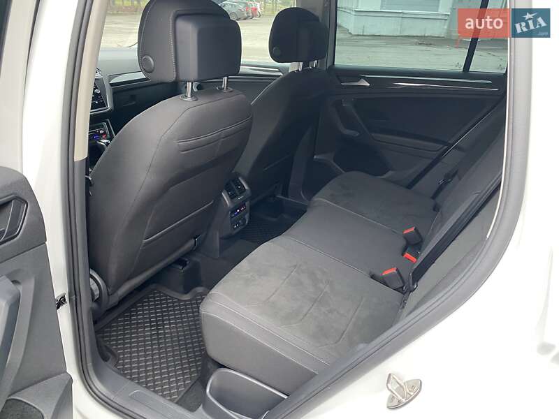 Внедорожник / Кроссовер Volkswagen Tiguan 2021 в Киеве фото 23 Внедорожник / Кроссовер Volkswagen Tiguan 2021 в Киеве
