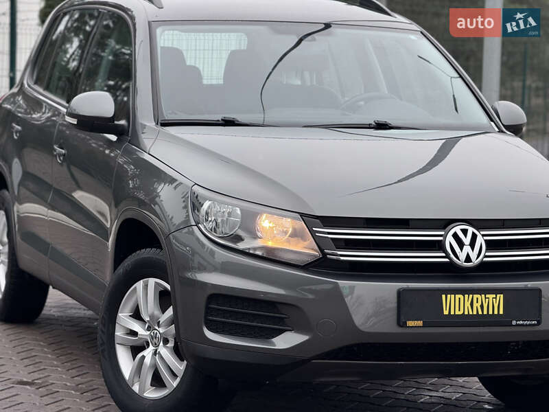 Внедорожник / Кроссовер Volkswagen Tiguan 2016 в Киеве