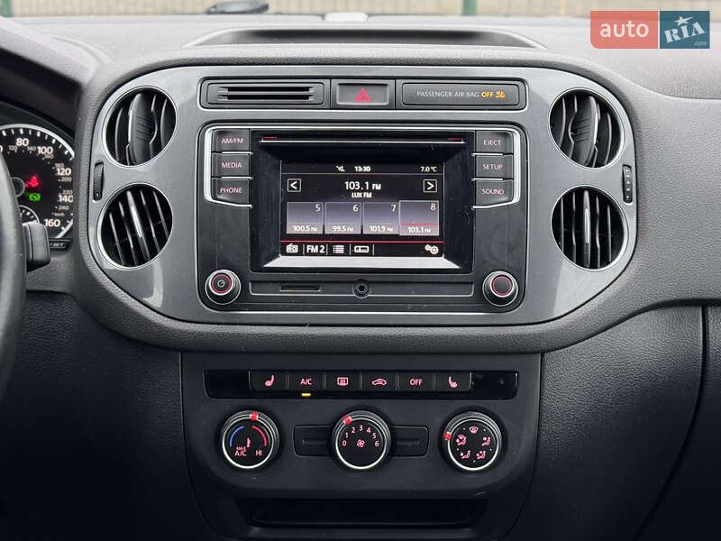 Внедорожник / Кроссовер Volkswagen Tiguan 2016 в Киеве