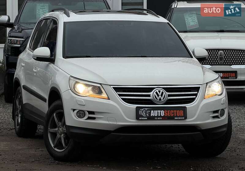 Внедорожник / Кроссовер Volkswagen Tiguan 2010 в Харькове фото 6 Внедорожник / Кроссовер Volkswagen Tiguan 2010 в Харькове
