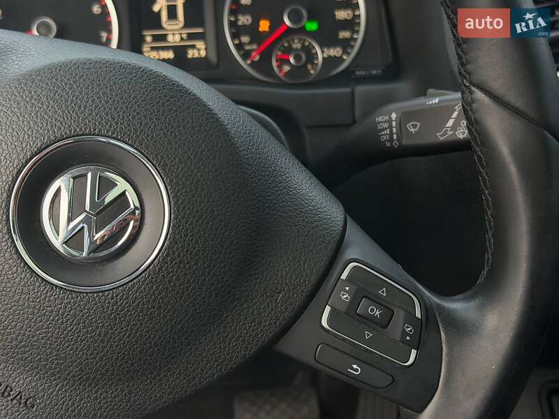 Внедорожник / Кроссовер Volkswagen Tiguan 2010 в Харькове фото 29 Внедорожник / Кроссовер Volkswagen Tiguan 2010 в Харькове