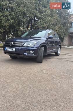 Внедорожник / Кроссовер Volkswagen Tiguan 2015 в Нежине