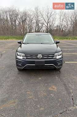 Внедорожник / Кроссовер Volkswagen Tiguan 2019 в Киеве