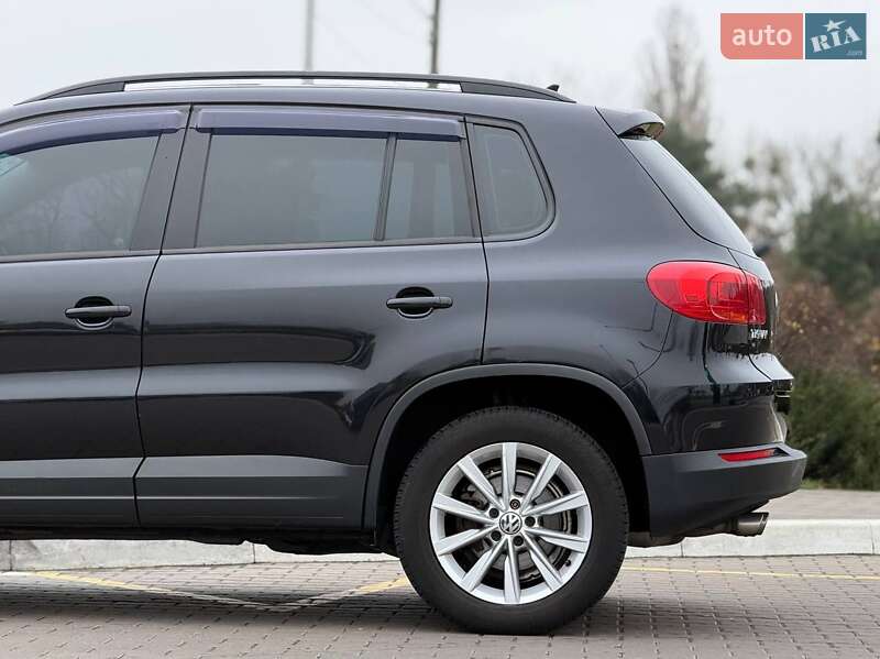 Позашляховик / Кросовер Volkswagen Tiguan 2014 в Києві