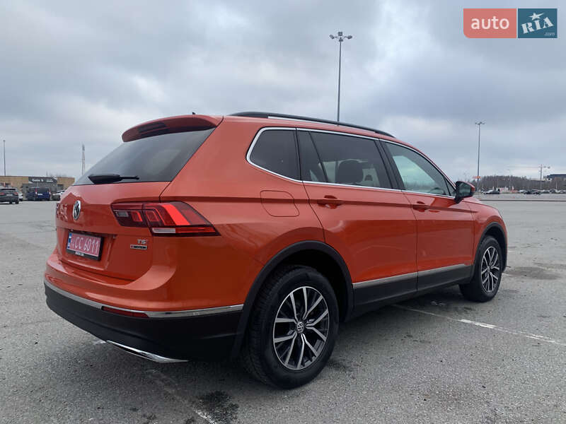 Внедорожник / Кроссовер Volkswagen Tiguan 2018 в Львове фото 5 Внедорожник / Кроссовер Volkswagen Tiguan 2018 в Львове