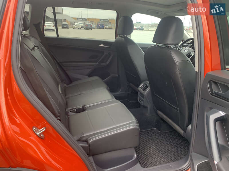 Внедорожник / Кроссовер Volkswagen Tiguan 2018 в Львове фото 10 Внедорожник / Кроссовер Volkswagen Tiguan 2018 в Львове