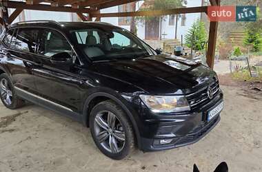 Внедорожник / Кроссовер Volkswagen Tiguan 2020 в Киеве