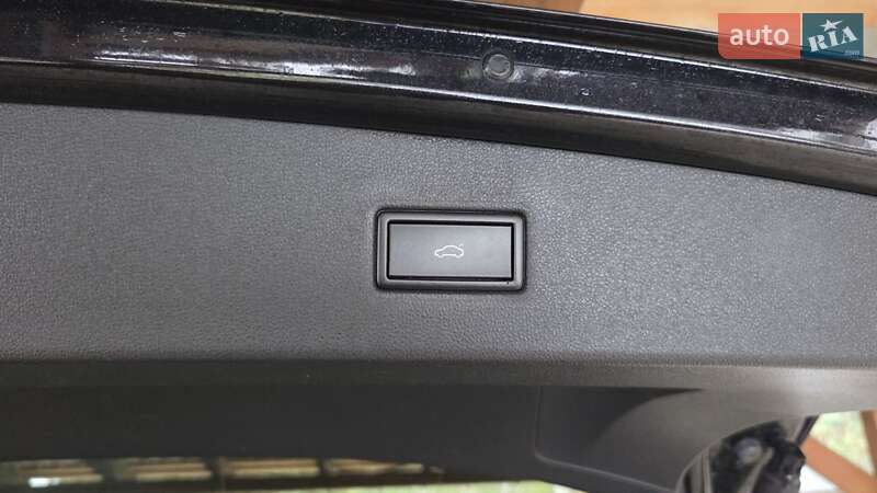 Внедорожник / Кроссовер Volkswagen Tiguan 2020 в Киеве