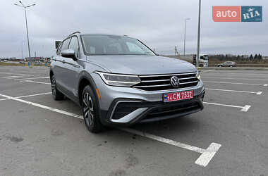 Внедорожник / Кроссовер Volkswagen Tiguan 2022 в Львове